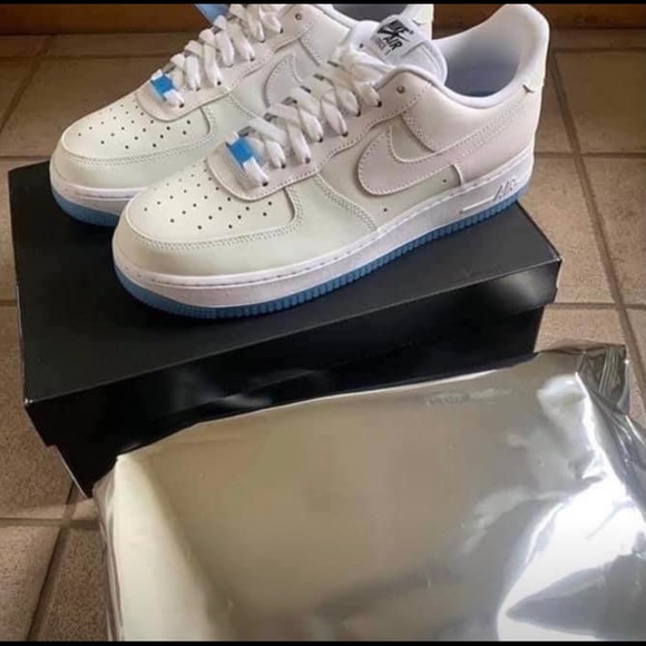 Color change air force 1’s